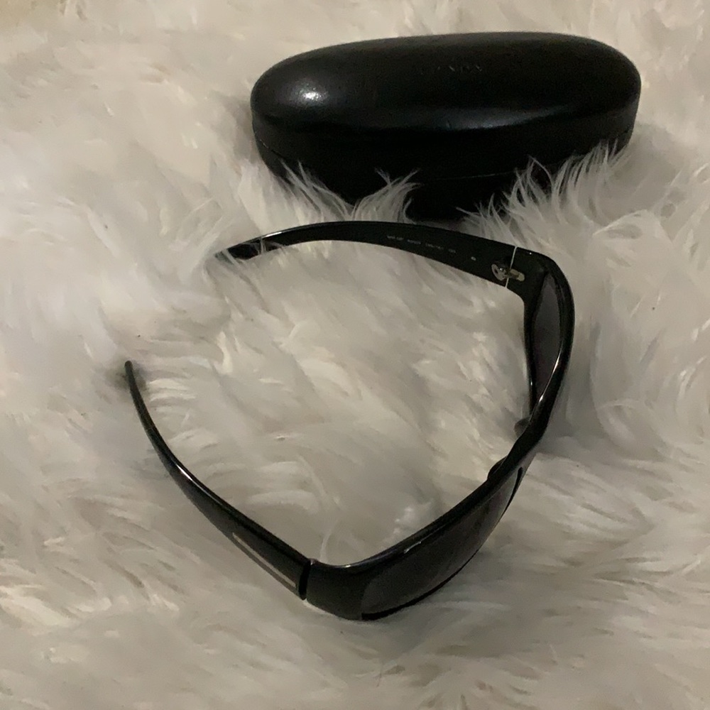 PRADA | black sunglasses